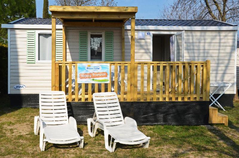 Happy Camp Mobile Homes In Camping Village Rosapineta Rosolina Mare Exterior foto